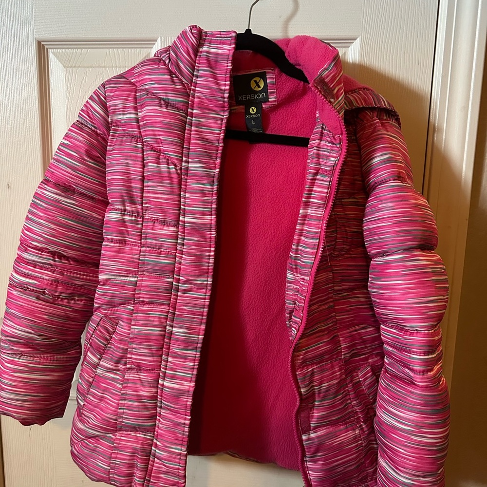 Xersion Vibrant Pink Striped Puffer Jacket